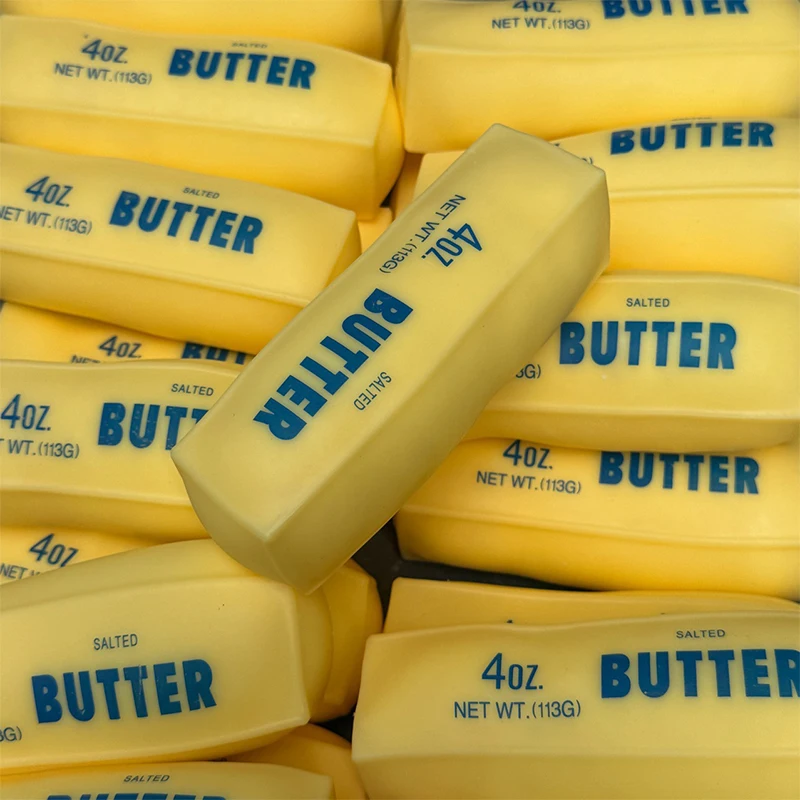 バターの形をした、握って遊べるストレス解消ボール。サクサクと - Novelty Gifts のレビューと価格